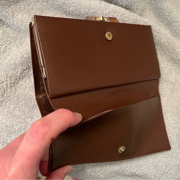 Vintage Lee Sands Peacock Feather clutch kiss lock wallet - Picture 9 of 11